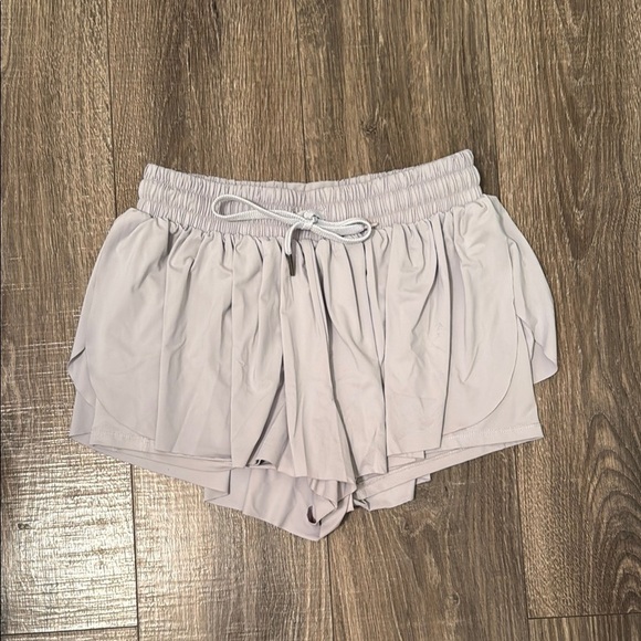 White Skort - Picture 1 of 4